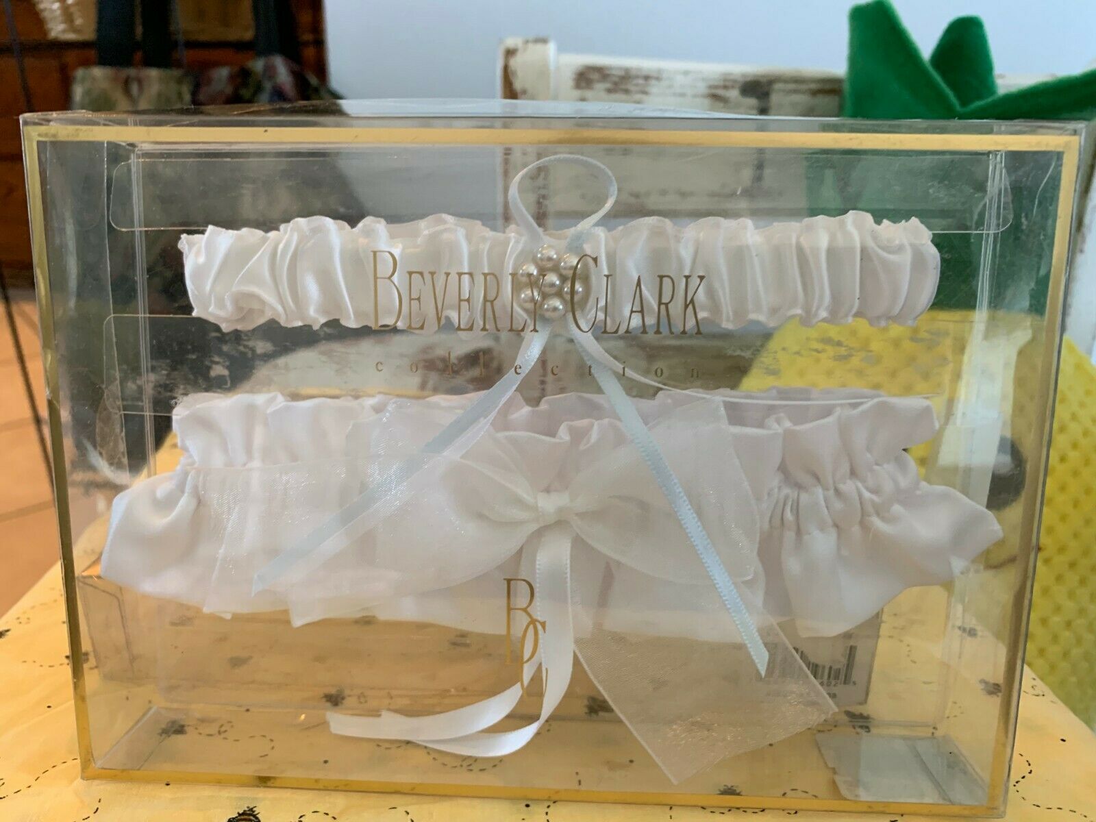 Beverly Clark Collection Celebrity Garter Set Bridal Wedding Accessories