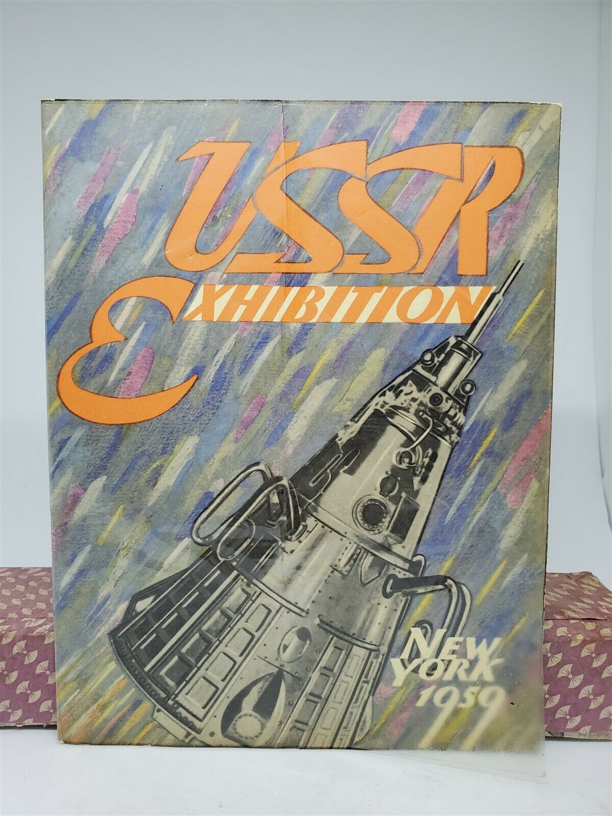 Vintage 1959 Ussr New York Exhibition Souvenir Booklet